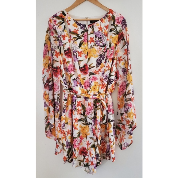 🌹Thalia Sodi Split-Sleeve Mini Floral Romper - Picture 1 of 10